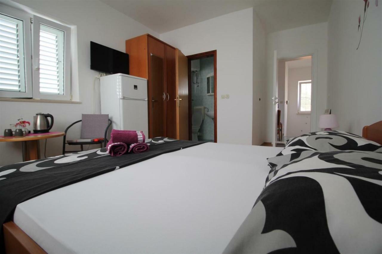 Private Carevic Guest house